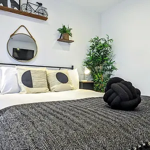  Apartment Innit Townhouse United Kingdom